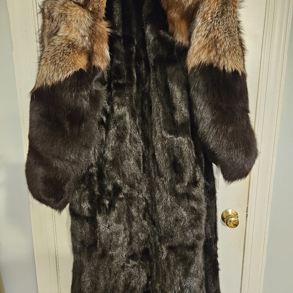 Vintage Mink Coat - Picture 4 of 5